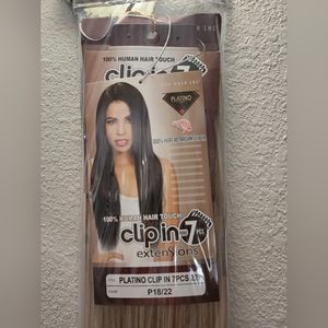 New 18" clip on hair extensions
